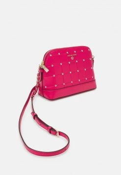 MICHAEL Michael Kors Damen JET SET CHARM DOME - Umhängetasche - Rubin Red -MICHAEL Michael Kors 06657b16c49944e8b119850731afe633