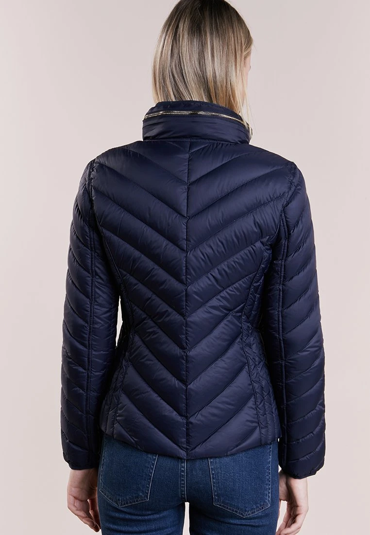 MICHAEL Michael Kors Damen SHORT PACKABLE PUFFER - Daunenjacke - Dark Navy 5 MICHAEL Michael Kors Damen SHORT PACKABLE PUFFER - Daunenjacke - Dark Navy - Image 3