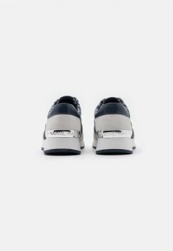 MICHAEL Michael Kors Damen ALLIE TRAINER - Sneaker Low - Navy/optic White 12 MICHAEL Michael Kors Damen ALLIE TRAINER - Sneaker Low - Navy/optic White -MICHAEL Michael Kors 0af57d9090ee4a2ea22b21f687e95207
