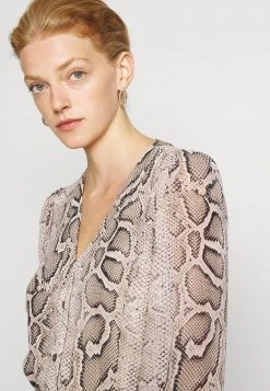 MICHAEL Michael Kors Damen SUPER SNAKE KATE - Blusenkleid - Dune 11 MICHAEL Michael Kors Damen SUPER SNAKE KATE - Blusenkleid - Dune -MICHAEL Michael Kors 12fbebd4c7584a6b8c16ebd3bc8f781b