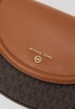 MICHAEL Michael Kors Damen JET SET CHARM DOME - Umhängetasche - Brown/acorn -MICHAEL Michael Kors 15bbbd5dce9446ca85a4a735443b1f0f