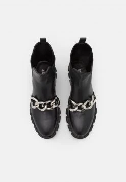 MICHAEL Michael Kors Damen SCARLETT BOOTIE - Cowboy-/Bikerstiefelette - Black 13 MICHAEL Michael Kors Damen SCARLETT BOOTIE - Cowboy-/Bikerstiefelette - Black -MICHAEL Michael Kors 1b8e0f573f86445899c53c915c48a01d