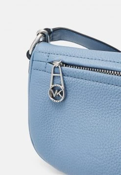 MICHAEL Michael Kors Damen SLATER XS SLING PACK - Handtasche - Chambray -MICHAEL Michael Kors 25fbccdbb9e547e18d66585671d466bc