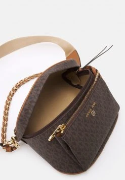 MICHAEL Michael Kors Damen SLATER SLING PACK - Umhängetasche - Brown/acorn -MICHAEL Michael Kors 29258fa5b303473dac35b9484ea9d333