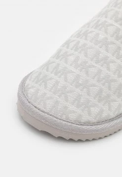 MICHAEL Michael Kors Damen JANIS - Hausschuh - Optic White/multicolor -MICHAEL Michael Kors 337f6364b08942c090041267f912bf83