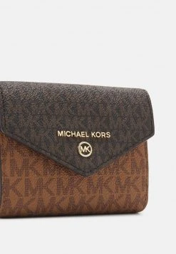MICHAEL Michael Kors Damen JET SET CHARM TRIFOLD - Geldbörse - Brown -MICHAEL Michael Kors 3d558e6bcda24a0688b1de7065572384