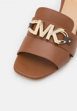MICHAEL Michael Kors Damen IZZY MULE - Pantolette Hoch - Cognac 15 MICHAEL Michael Kors Damen IZZY MULE - Pantolette Hoch - Cognac -MICHAEL Michael Kors 4115d22eebeb478fbdcd46f93ce273f7