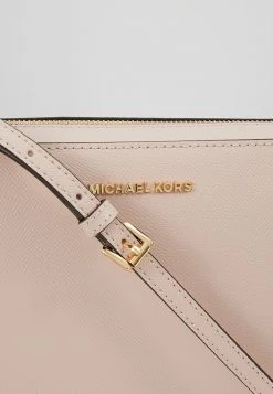 MICHAEL Michael Kors Damen JET SET TRAVEL CROSSBODY - Umhängetasche - Soft Pink -MICHAEL Michael Kors 44ff9915da2e4e07ae577ed285e9c9eb