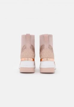 MICHAEL Michael Kors Damen SWIFT BOOTIE - Keilstiefelette - Soft Pink 12 MICHAEL Michael Kors Damen SWIFT BOOTIE - Keilstiefelette - Soft Pink -MICHAEL Michael Kors 4592589328fe4f418e6de245834c9f67