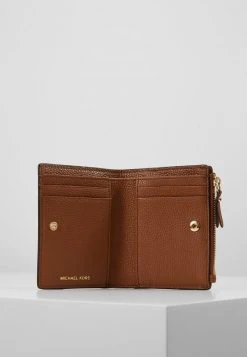 MICHAEL Michael Kors Damen JET SET SNAP BILLFOLD SMALL - Geldbörse - Luggage -MICHAEL Michael Kors 4ad1a19b4dea4e108d149c58e78257e3