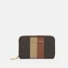 MICHAEL Michael Kors Damen JET CARD CASE - Geldbörse - Brown -MICHAEL Michael Kors 4fc269cc2f64459980505ccfff93a24e