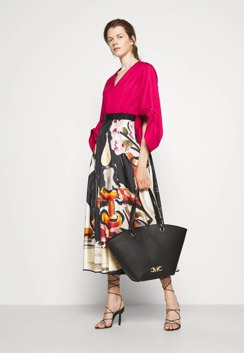 MICHAEL Michael Kors Damen IZZY FAN TOTE SET - Handtasche - Black 3 MICHAEL Michael Kors Damen IZZY FAN TOTE SET - Handtasche - Black