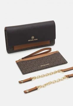 MICHAEL Michael Kors Damen JET SET CHARM - Clutch - Acorn 10 MICHAEL Michael Kors Damen JET SET CHARM - Clutch - Acorn -MICHAEL Michael Kors 599a0ec47ea74d978c3b74e628d75fd7