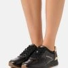 MICHAEL Michael Kors Damen ALLIE TRAINER - Sneaker Low - Black -MICHAEL Michael Kors 5b3eb9df19364b1f81e6f3f218caf711