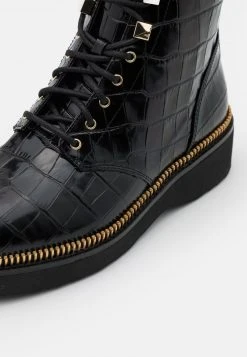 MICHAEL Michael Kors Damen HASKELL BOOTIE - Plateaustiefelette - Black -MICHAEL Michael Kors 5b78bbedd9c4409693f5cb416160202c