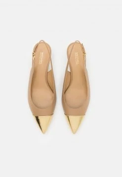 MICHAEL Michael Kors Damen KADENCE TOE CAP KITTEN - Pumps - Camel -MICHAEL Michael Kors 5fd85eb4906e43d1913dc1c5e0a0027a