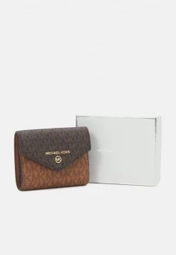 MICHAEL Michael Kors Damen JET SET CHARM TRIFOLD - Geldbörse - Brown -MICHAEL Michael Kors 62b72eca52d941269b4bf03d9d62b7a7