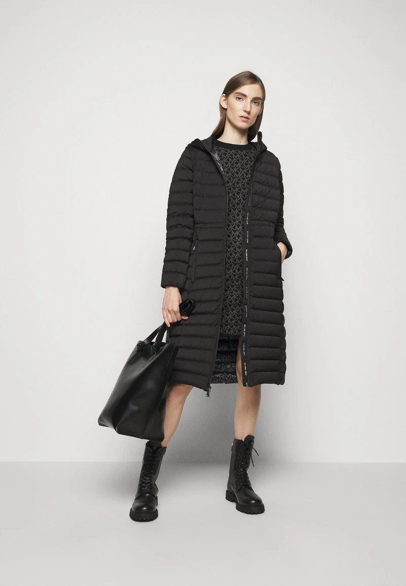 MICHAEL Michael Kors Damen LONG STRETCH PACKABLE - Daunenmantel - Black 4 MICHAEL Michael Kors Damen LONG STRETCH PACKABLE - Daunenmantel - Black - Image 2