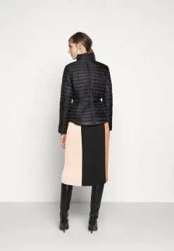 MICHAEL Michael Kors Damen BELTED - Daunenjacke - Black -MICHAEL Michael Kors 6e86e17993574ec3a733a38514b621e1