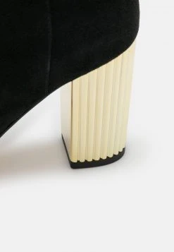 MICHAEL Michael Kors Damen PORTER BOOTIE - Stiefelette - Black -MICHAEL Michael Kors 7b2e38f6a6554bffa11d2fdb7277a15f