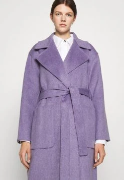 MICHAEL Michael Kors Damen DOUBLEFACE ROBE COAT - Klassischer Mantel - Lavender 15 MICHAEL Michael Kors Damen DOUBLEFACE ROBE COAT - Klassischer Mantel - Lavender -MICHAEL Michael Kors 9e8ca4c379ef4668bb271fe43f5f0b06