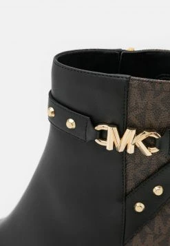 MICHAEL Michael Kors Damen FARRAH - Stiefelette - Black 15 MICHAEL Michael Kors Damen FARRAH - Stiefelette - Black -MICHAEL Michael Kors 9fd22548128240909fcb61b8d07c0b59