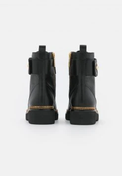 MICHAEL Michael Kors Damen HASKELL BOOTIE - Schnürstiefelette - Black 12 MICHAEL Michael Kors Damen HASKELL BOOTIE - Schnürstiefelette - Black -MICHAEL Michael Kors a3917104a4824cbdb317ea848be56d0e