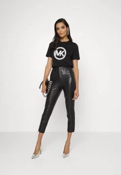 MICHAEL Michael Kors Damen STUD CIRCLE LOGO TEE - T-Shirt Print - Black 9 MICHAEL Michael Kors Damen STUD CIRCLE LOGO TEE - T-Shirt Print - Black -MICHAEL Michael Kors a44f16b282d64471bb37743061a44d1a