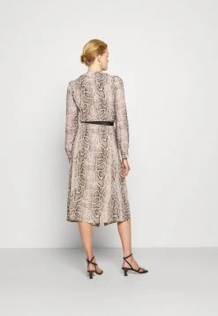 MICHAEL Michael Kors Damen SUPER SNAKE KATE - Blusenkleid - Dune 10 MICHAEL Michael Kors Damen SUPER SNAKE KATE - Blusenkleid - Dune -MICHAEL Michael Kors a985946d3b764efb919b799461b19ac8