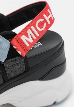 MICHAEL Michael Kors Damen MADDOX - Plateausandalette - Pale Blue 15 MICHAEL Michael Kors Damen MADDOX - Plateausandalette - Pale Blue -MICHAEL Michael Kors b7cbcb7112ae47beba9384b2d45ea6aa