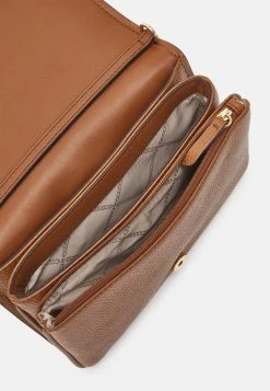 MICHAEL Michael Kors Damen JET CHARM ACCORDIAN FLAP - Umhängetasche - Brown -MICHAEL Michael Kors b9bd4b697df148c0a4b73f4214f29993