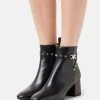 MICHAEL Michael Kors Damen FARRAH - Stiefelette - Black 1 MICHAEL Michael Kors Damen FARRAH - Stiefelette - Black -MICHAEL Michael Kors bd24e51cf44343f18a0b66918e1ecd47
