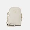 MICHAEL Michael Kors Damen JET CHARM XBODY - Umhängetasche - Cream -MICHAEL Michael Kors becaf2b2943e4d47a90580c4256b48f9