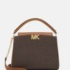 MICHAEL Michael Kors Damen KARLIEMD SATCHEL - Handtasche - Brown -MICHAEL Michael Kors c04e43396ec44aac93ad0c35ba3c6f1b