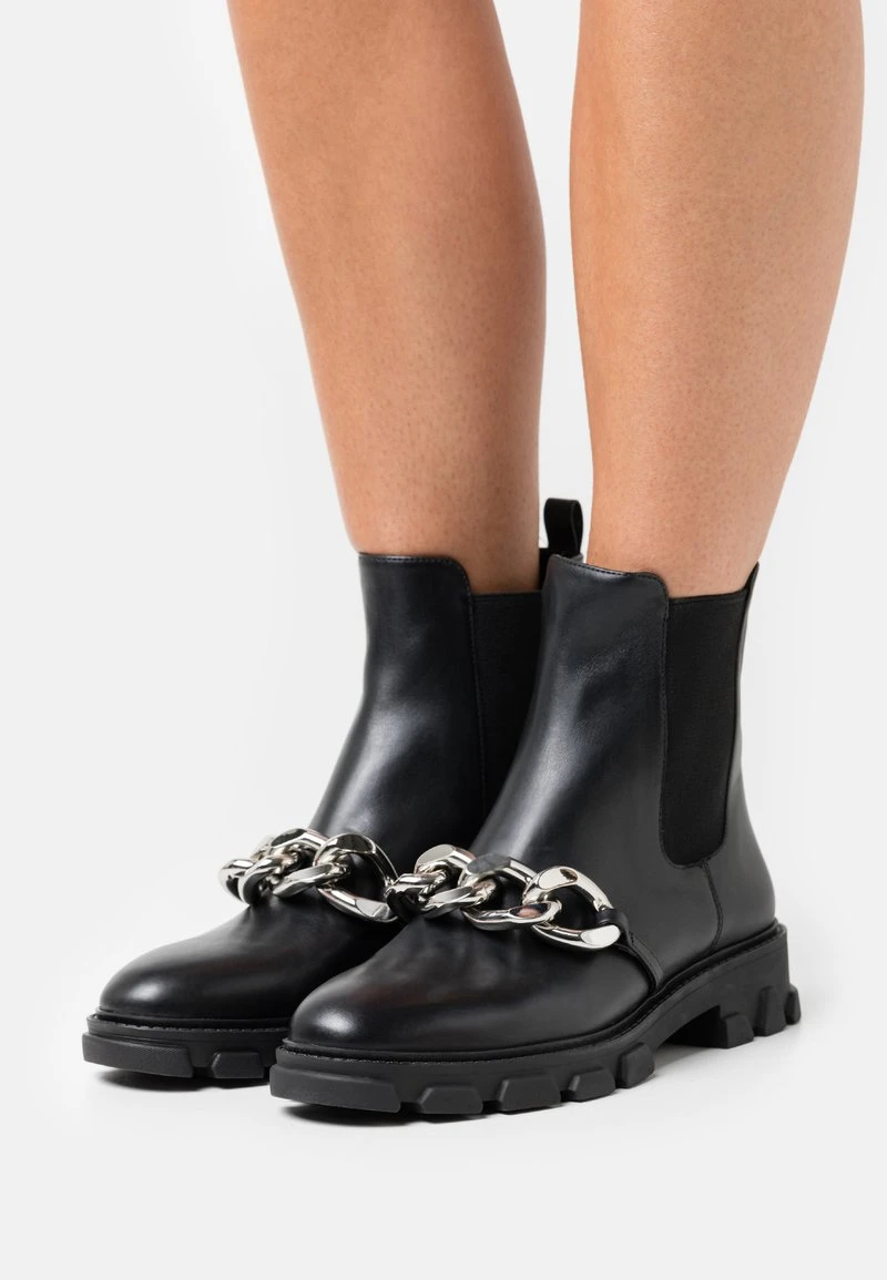 MICHAEL Michael Kors Damen SCARLETT BOOTIE - Cowboy-/Bikerstiefelette - Black 3 MICHAEL Michael Kors Damen SCARLETT BOOTIE - Cowboy-/Bikerstiefelette - Black