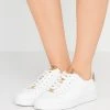 MICHAEL Michael Kors Damen IRVING LACE UP - Sneaker Low - White -MICHAEL Michael Kors c58aab801f314e35b2d0f2fda9d4688d