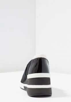 MICHAEL Michael Kors Damen FELIX TRAINER - Slipper - Black/optic White -MICHAEL Michael Kors d347092e260f4d839b2850ef89396b2b