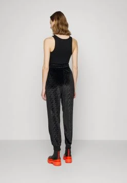 MICHAEL Michael Kors Damen LOGO SLOUCHY - Jogginghose - Black -MICHAEL Michael Kors dbfe8d7ddec248f180397e7f6dd170cf