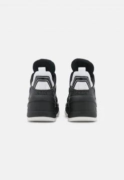 MICHAEL Michael Kors Damen OLYMPIA TRAINER EXTREME - Sneaker Low - Black -MICHAEL Michael Kors eaa773ae5a57439681489fc04cc1b3c6