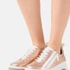 MICHAEL Michael Kors Damen ALEX - Sneaker Low - Ballet