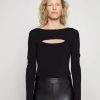 MICHAEL Michael Kors Damen BOAT CUT OUT BODYSUIT - Strickpullover - Black -MICHAEL Michael Kors f158288f3dd748d3b72b0498095a2daf