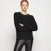 MICHAEL Michael Kors Damen CHAIN - Strickpullover - Black 1 MICHAEL Michael Kors Damen CHAIN - Strickpullover - Black -MICHAEL Michael Kors f73e543057164e09b1130164d35b124e