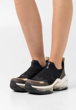 MICHAEL Michael Kors Damen OLYMPIA SLIP ON EXTREME - Slipper - Brown