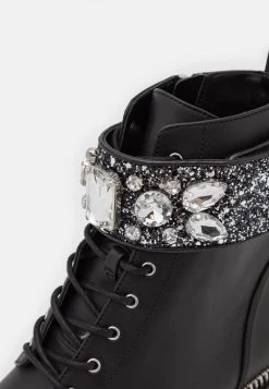 MICHAEL Michael Kors Damen HASKELL BOOT - Schnürstiefelette - Black 15 MICHAEL Michael Kors Damen HASKELL BOOT - Schnürstiefelette - Black -MICHAEL Michael Kors fa90607f45ff4c50b57355f710270107