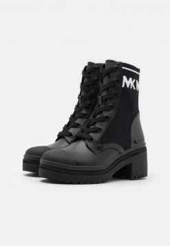 MICHAEL Michael Kors Damen BREA BOOTIE - Plateaustiefelette - Black/optic White -MICHAEL Michael Kors fdf6526ae0ab48a2b2d0510c85a4e0d3