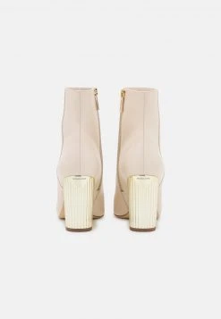 MICHAEL Michael Kors Damen PORTER BOOTIE - Stiefelette - Light Cream -MICHAEL Michael Kors fefd4e944f5841f790705c0cc6a16f05